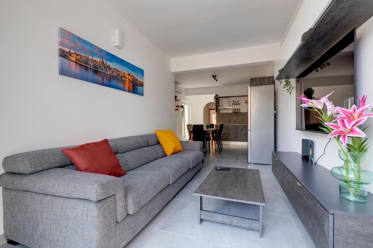 Central Sliema 3-Bedroom Retreat Exterior foto