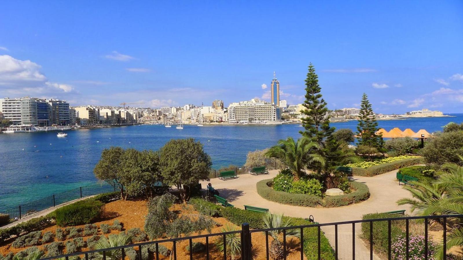 Central Sliema 3-Bedroom Retreat Exterior foto