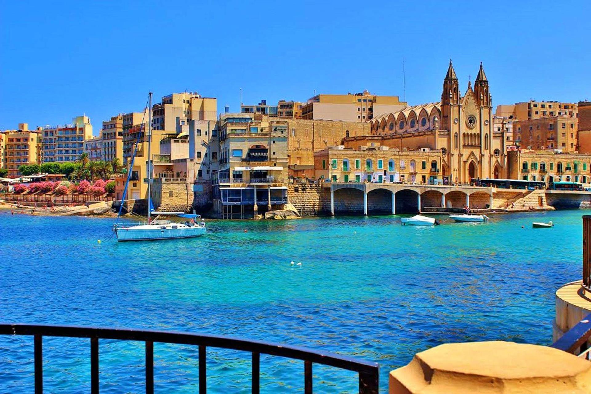 Central Sliema 3-Bedroom Retreat Exterior foto